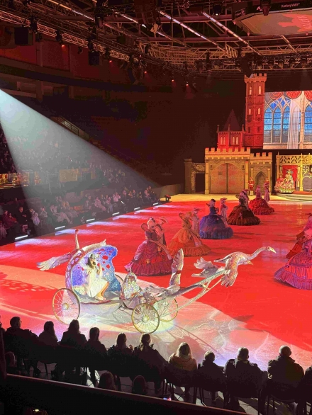 Popelka na ledě 2025